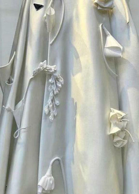 Fashion White Wrinkled Floral Decorated Skirts Summer