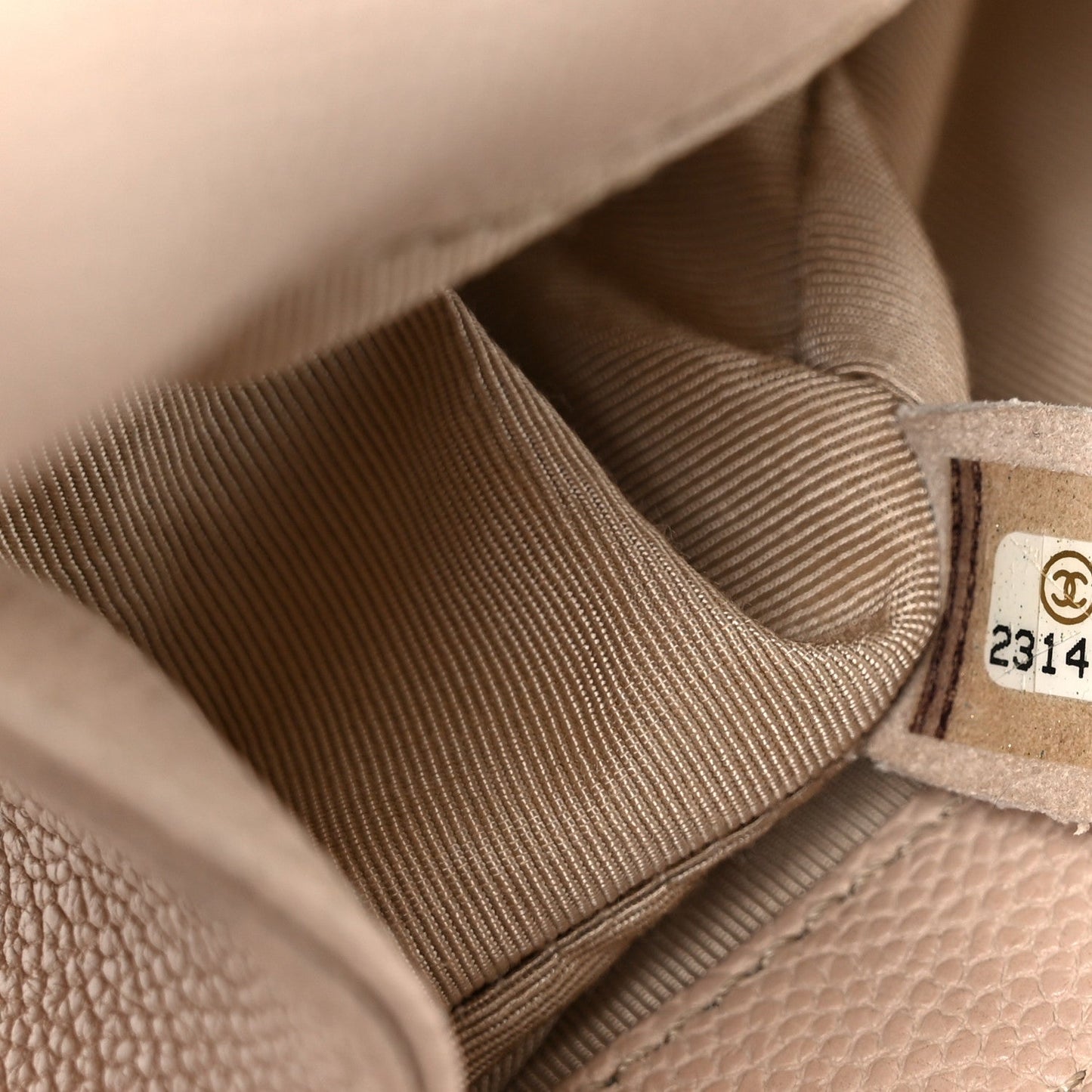 Caviar Quilted Medium Boy Flap Beige