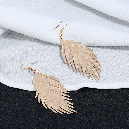 Retro Personality Fashion Feather Metal Earrings