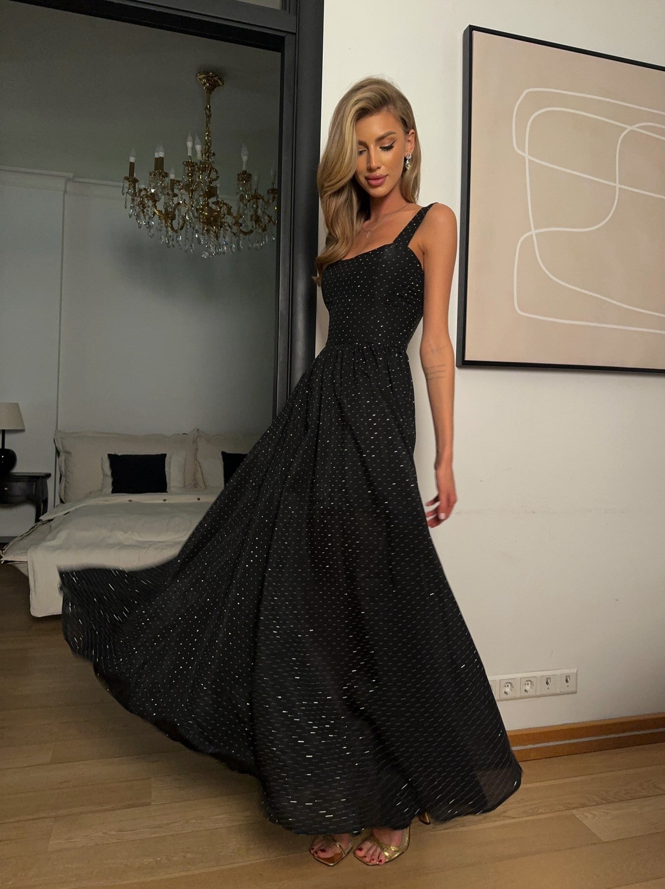 Sexy U Collar Waist-Tight Rhinestone Dress