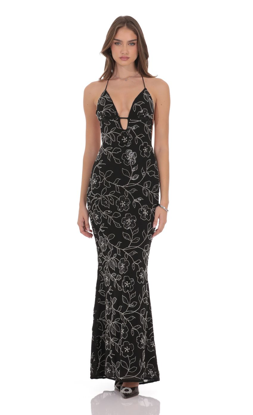 Sexy Sleeveless Halter Deep V Embroidered Dress