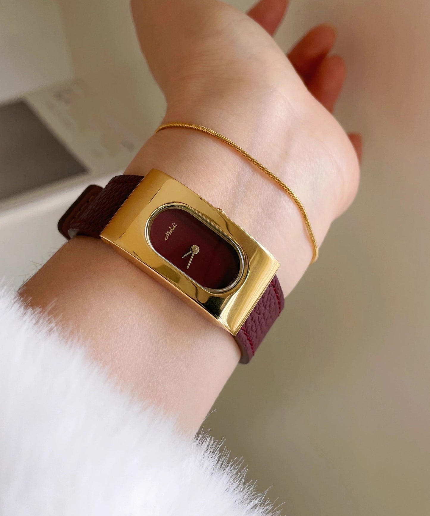Brief Gold Leather Quartz Movement Rectangle Watches