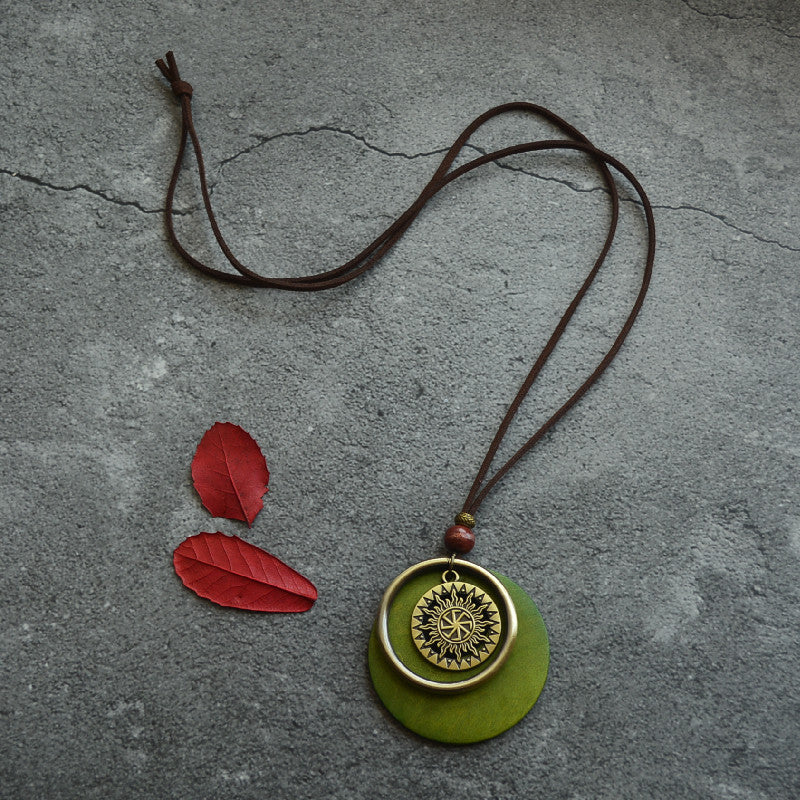 Retro Circle Totem Simple Pendant Long Necklace