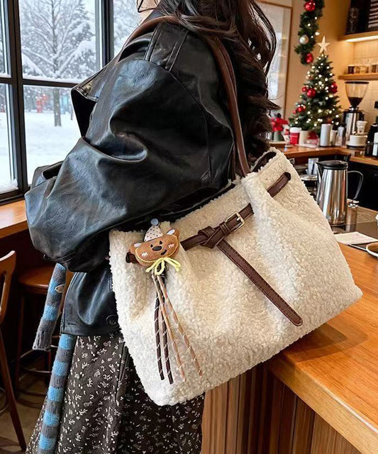 Handmade White Solid Durable Cute Pendant Wool Shoulder Bags