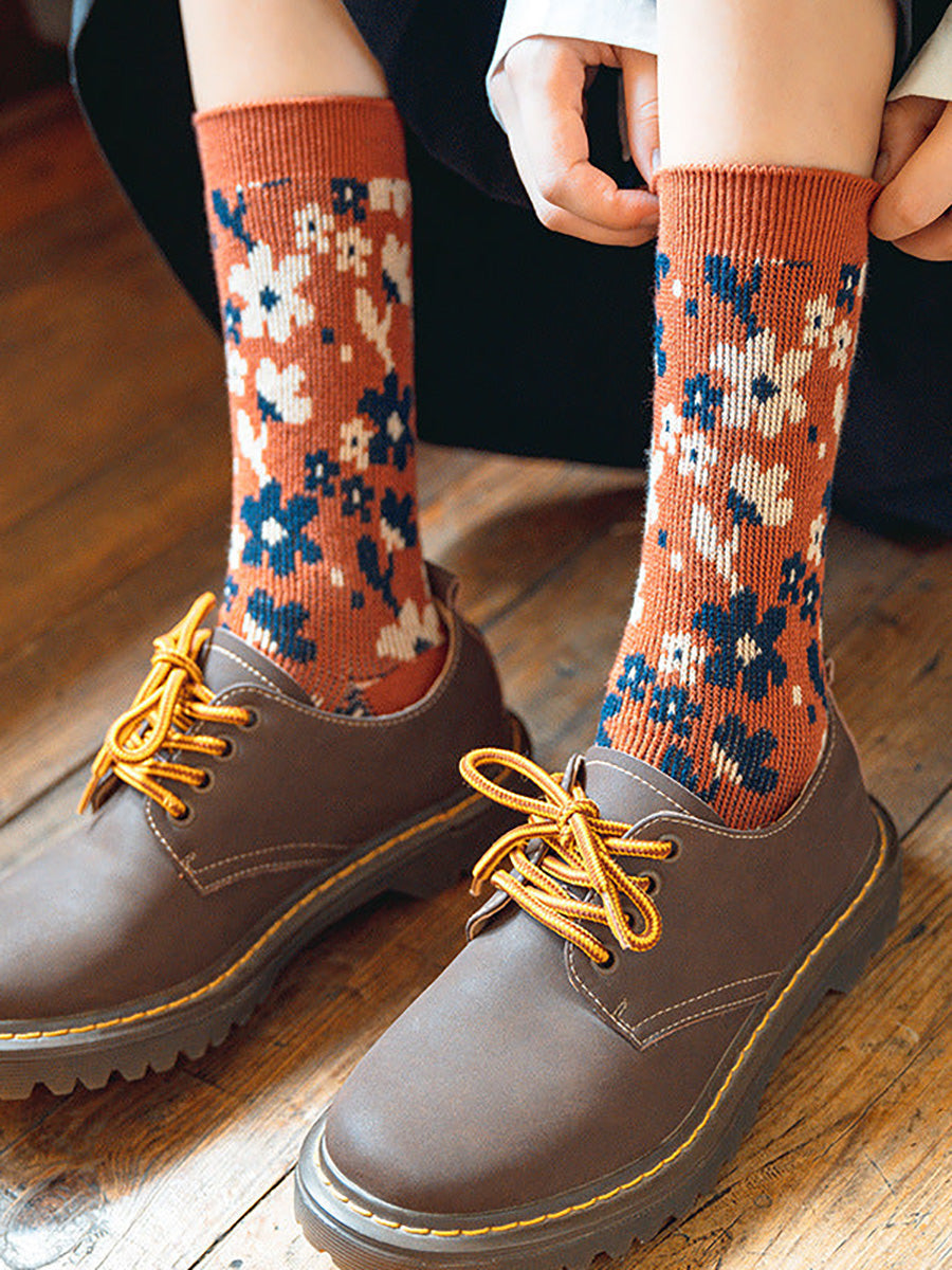 Women Floral Knitted Jacquard Autumn Winter Socks