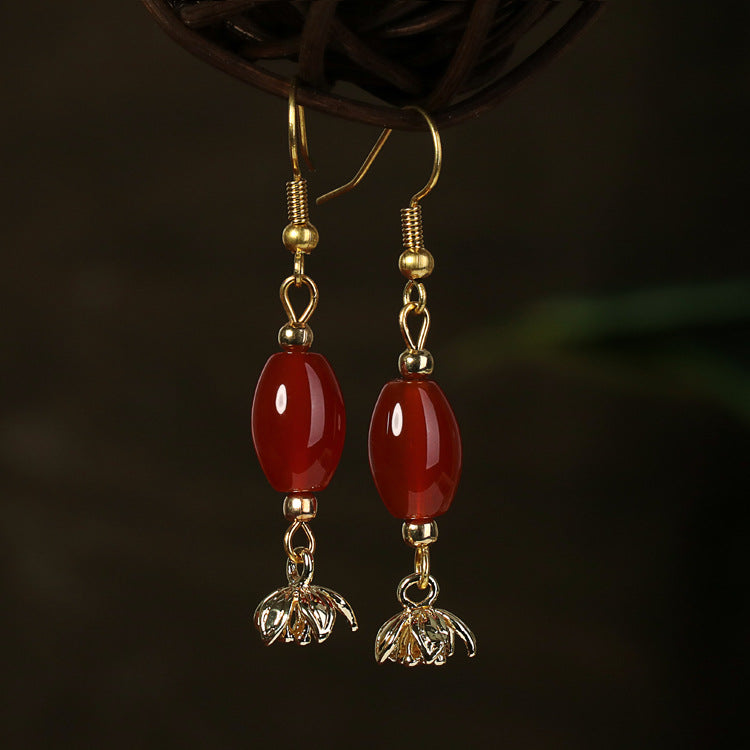 Retro Simple Small Fresh Earrings