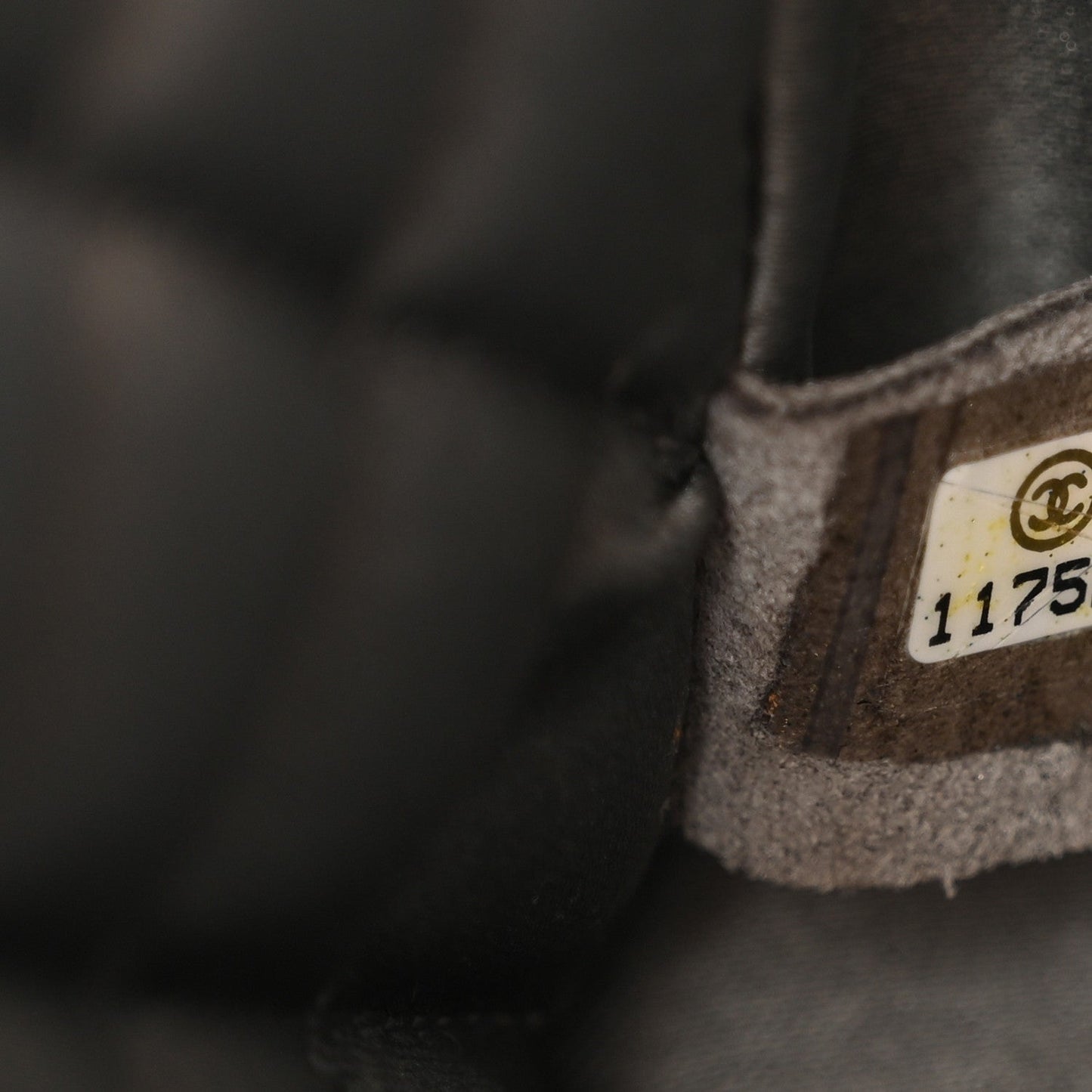 Distressed Metallic Lambskin Quilted Le Marais Ligne Flap Gold