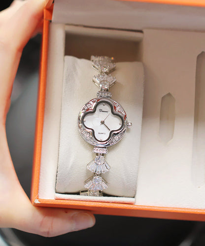 Vogue Gold Alloy Zircon Chain Shell Waterproof Watches