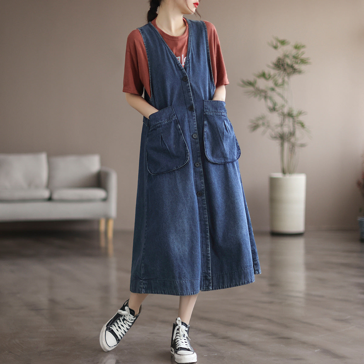 Mid Length Sleeveless Large Pocket V-Neck Plus Size Dress