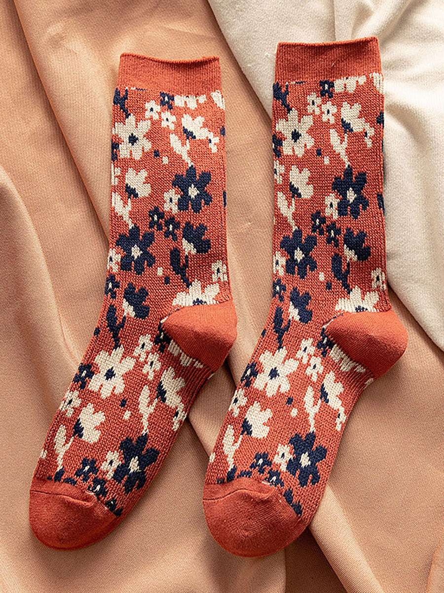 Women Floral Knitted Jacquard Autumn Winter Socks