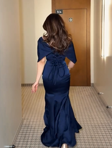 Sexy Shawl Sleeveless Slim-Fit Evening Dress
