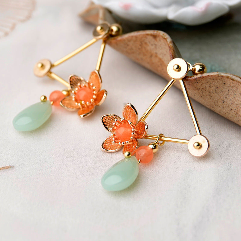 Niche Design Asymmetric Ear Clip Triangular Simple Earrings