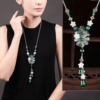 Women Retro Ornament Chain Simple Pendant Accessories Necklace