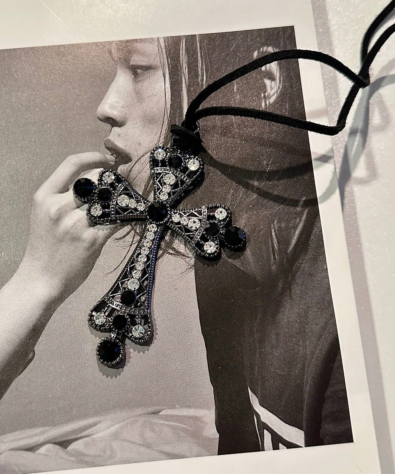 Fine Black Weave Metal Zircon Cross Pendant Necklace