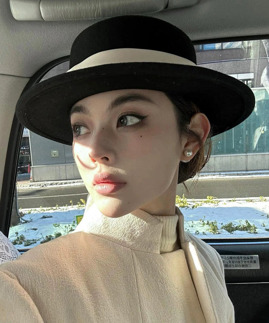 Stylish Black Woolen Cloche Hat