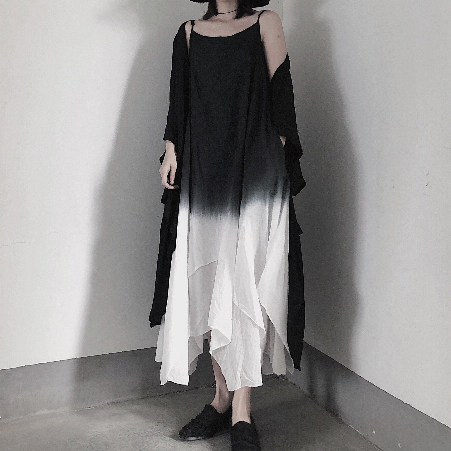 Double layer irregular swing suspender