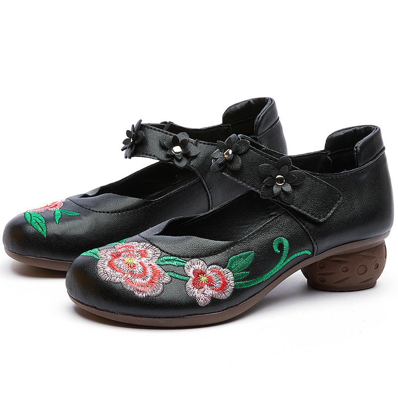 Women Vintage Floral Embroidery Leather Casual Shoes