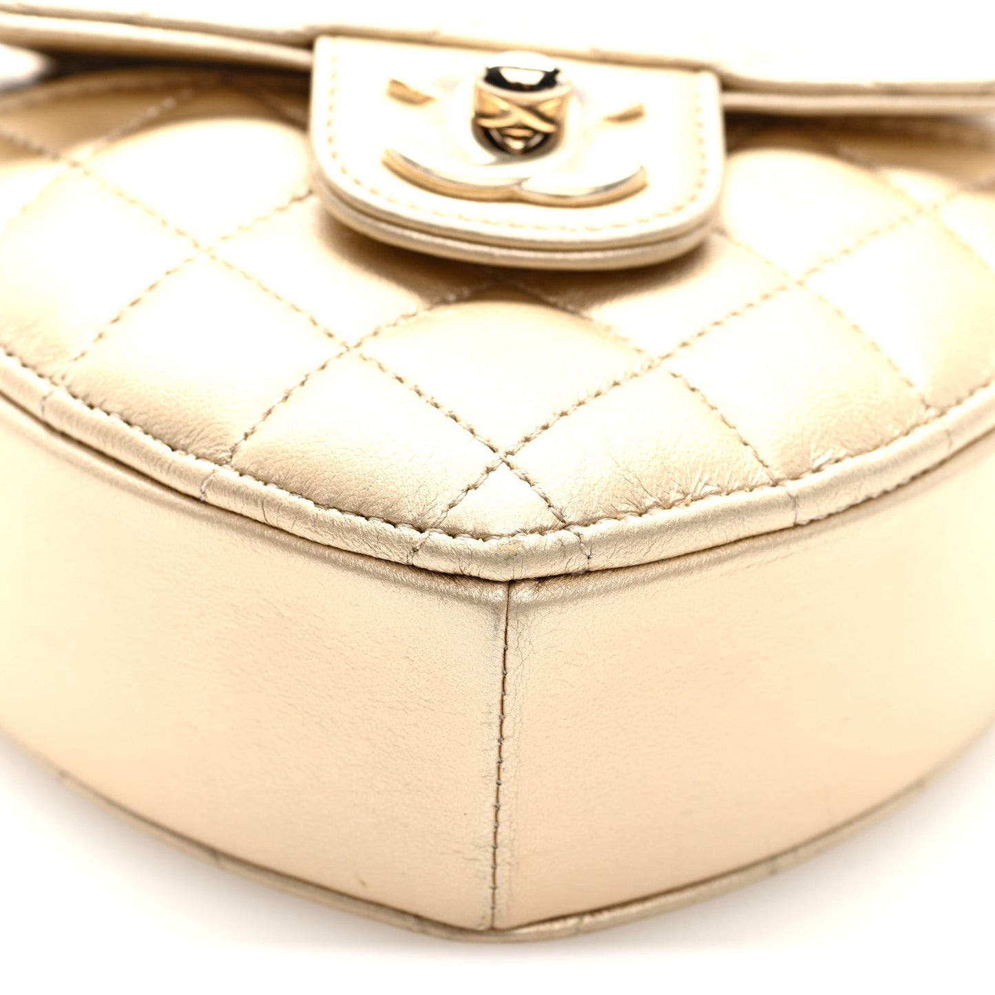 Metallic Lambskin Quilted CC In Love Heart Clutch With Chain Gold