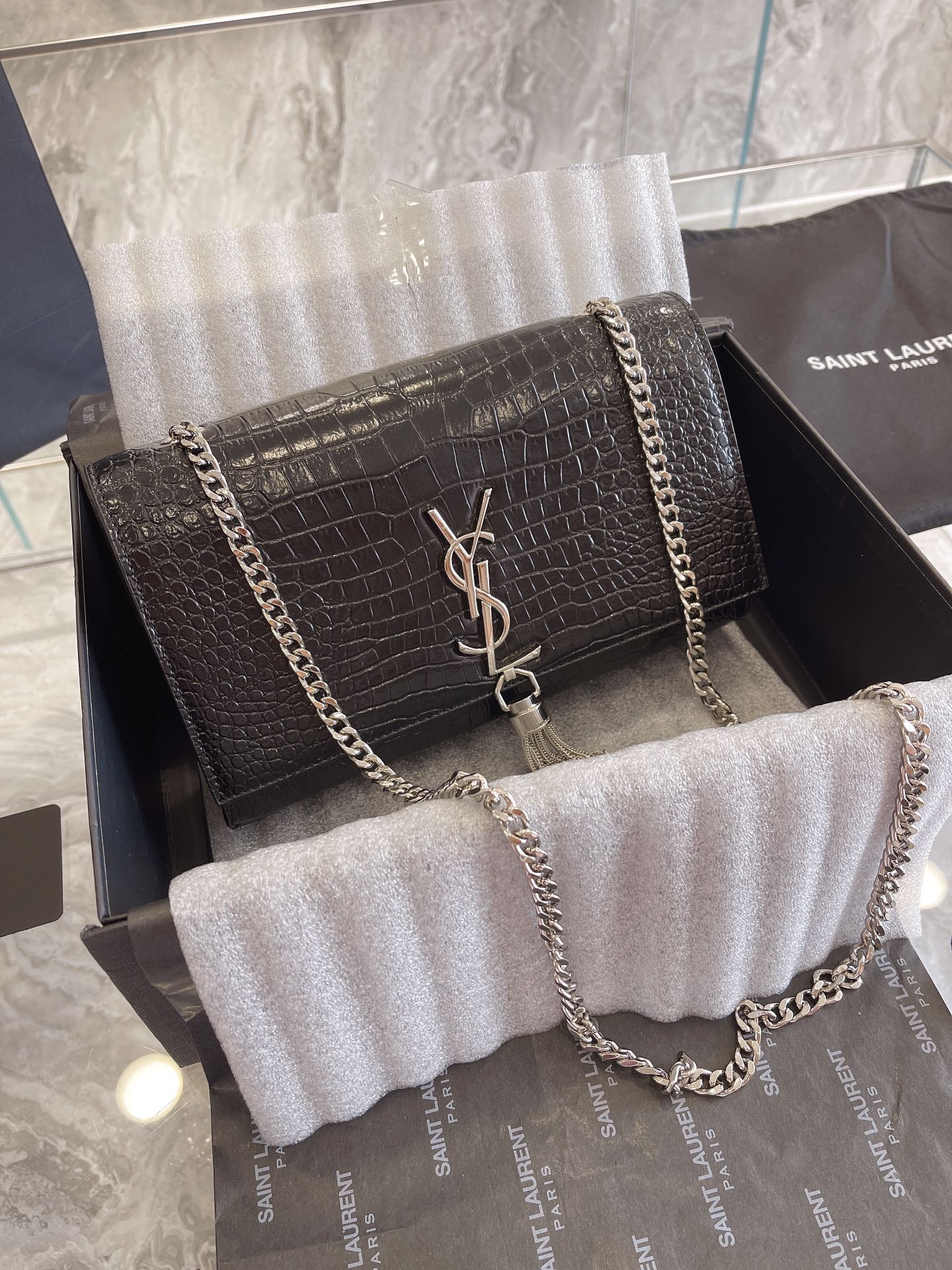 Saint Laurent Kate