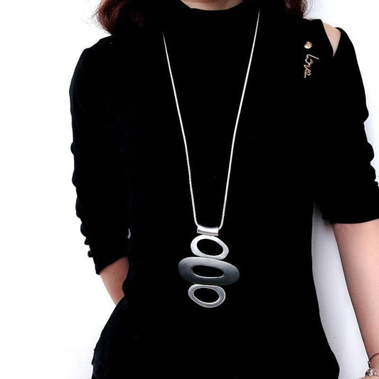 Matte Circle Necklace Retro Accessories