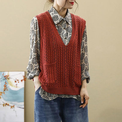 V-neck Hollowed Retro Sweater Vest
