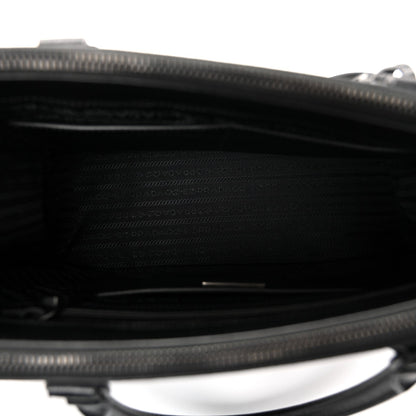Saffiano Lux Monochrome Large Galleria Double Zip Tote Black