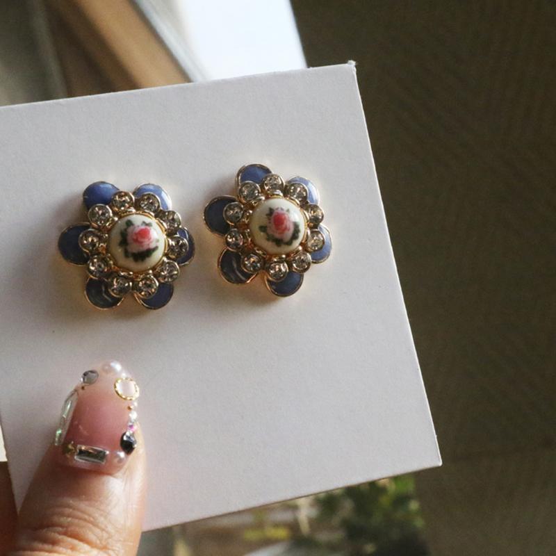 Women Rhinestone Retro Rose Earrings