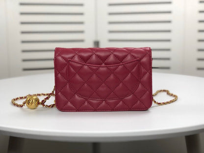 WALLET ON CHAIN Grained Shiny Calfskin & Gold-Tone Metal Dark Burgundy