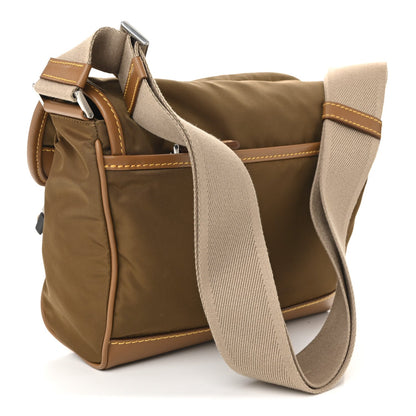 Re-Nylon Nappa Triangle Medium Shoulder Bag Cocoa
