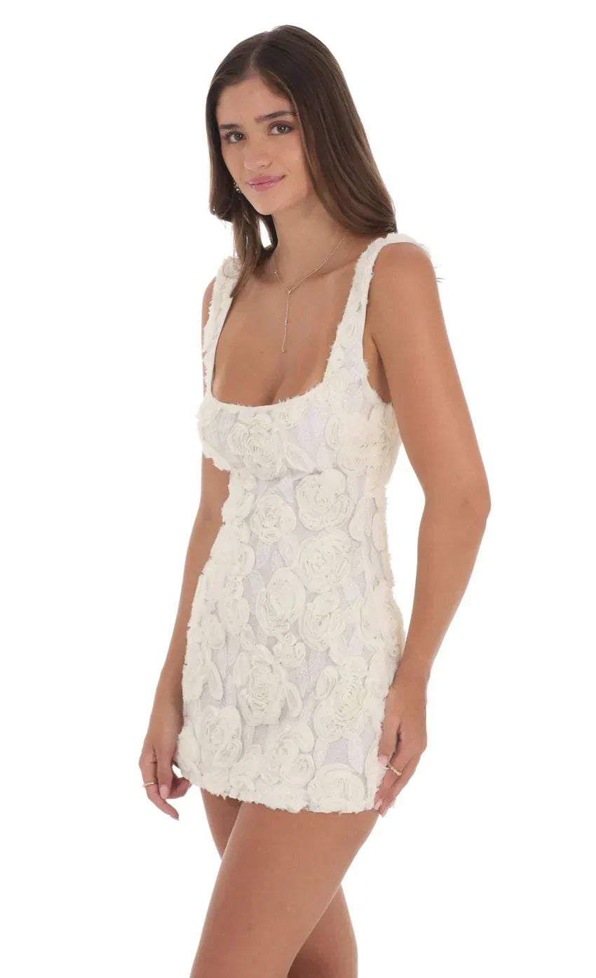 Textured Floral Bodycon Dress In White