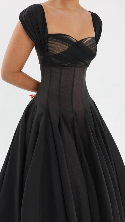 Sexy U Collar Waist Solid Color Pleated Skirt