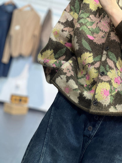 Elegant Warm Single-Breasted Sweater in Jacquard Knit