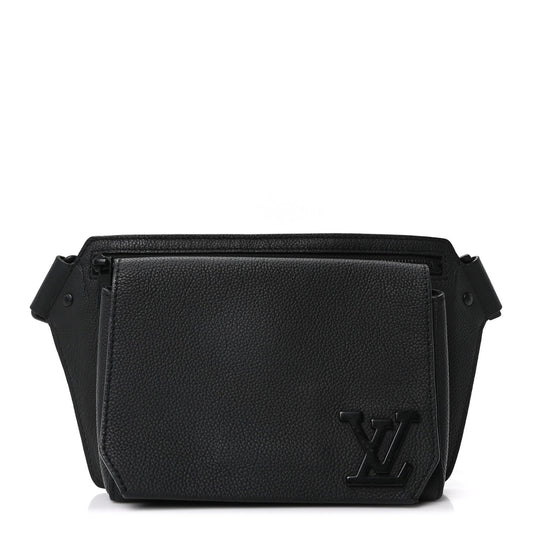 Grained Calfskin Aerogram Takeoff Sling Black