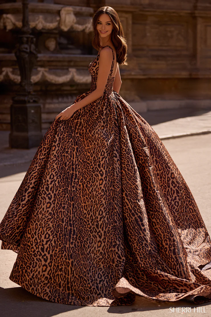 Wild U-Collar Waist-Tight Leopard Print High Slit Maxi Skirt