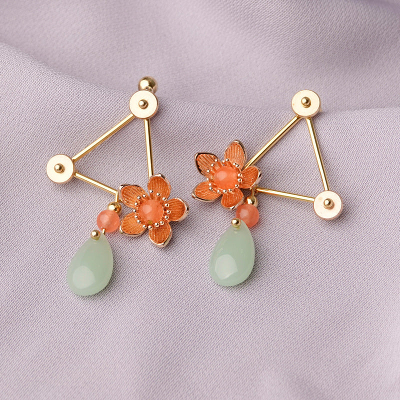 Niche Design Asymmetric Ear Clip Triangular Simple Earrings