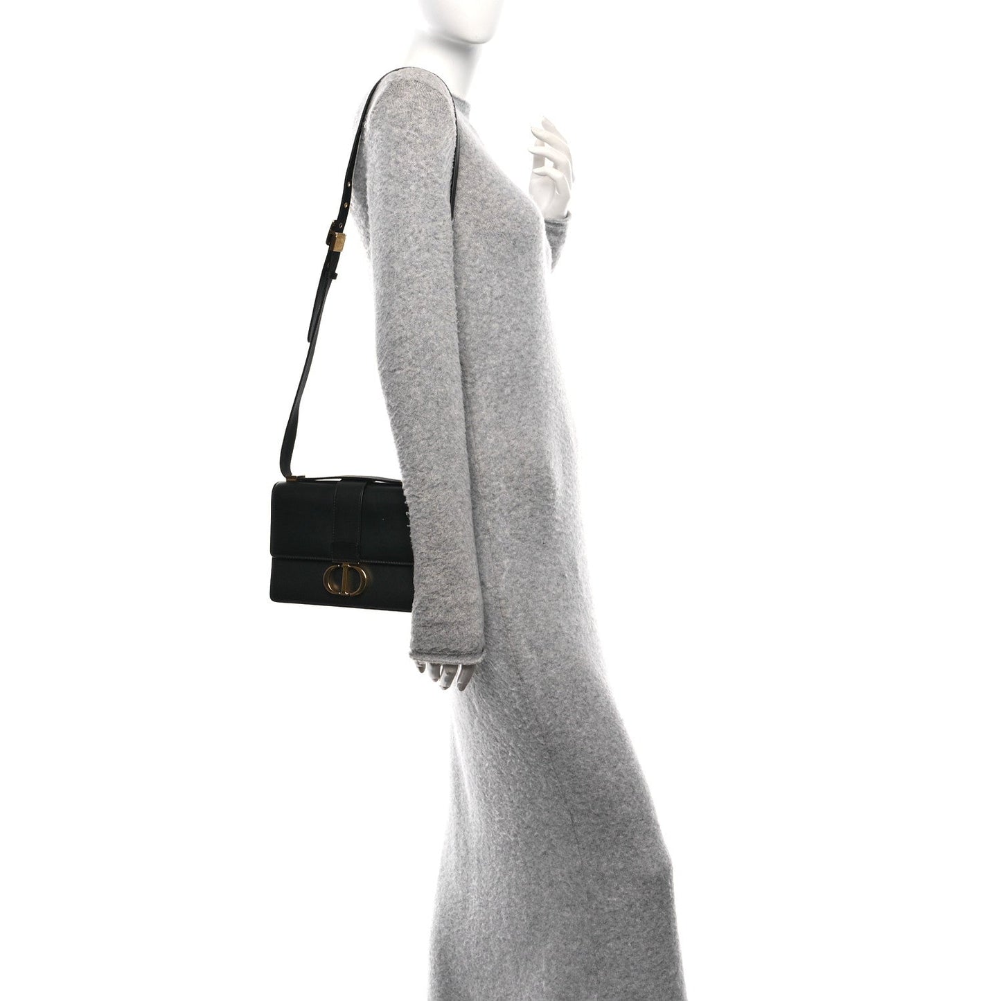 Smooth Calfskin 30 Montaigne Flap Bag Black