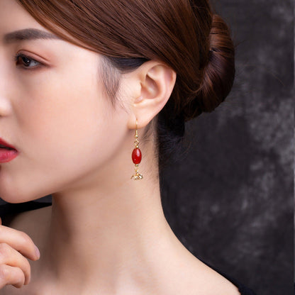 Retro Simple Small Fresh Earrings