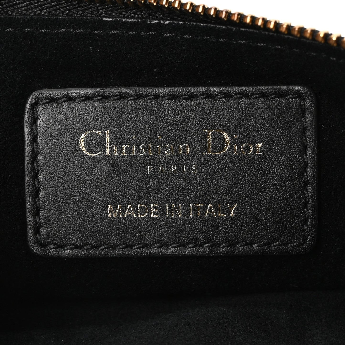 Calfskin Macrocannage Medium Toujours Black