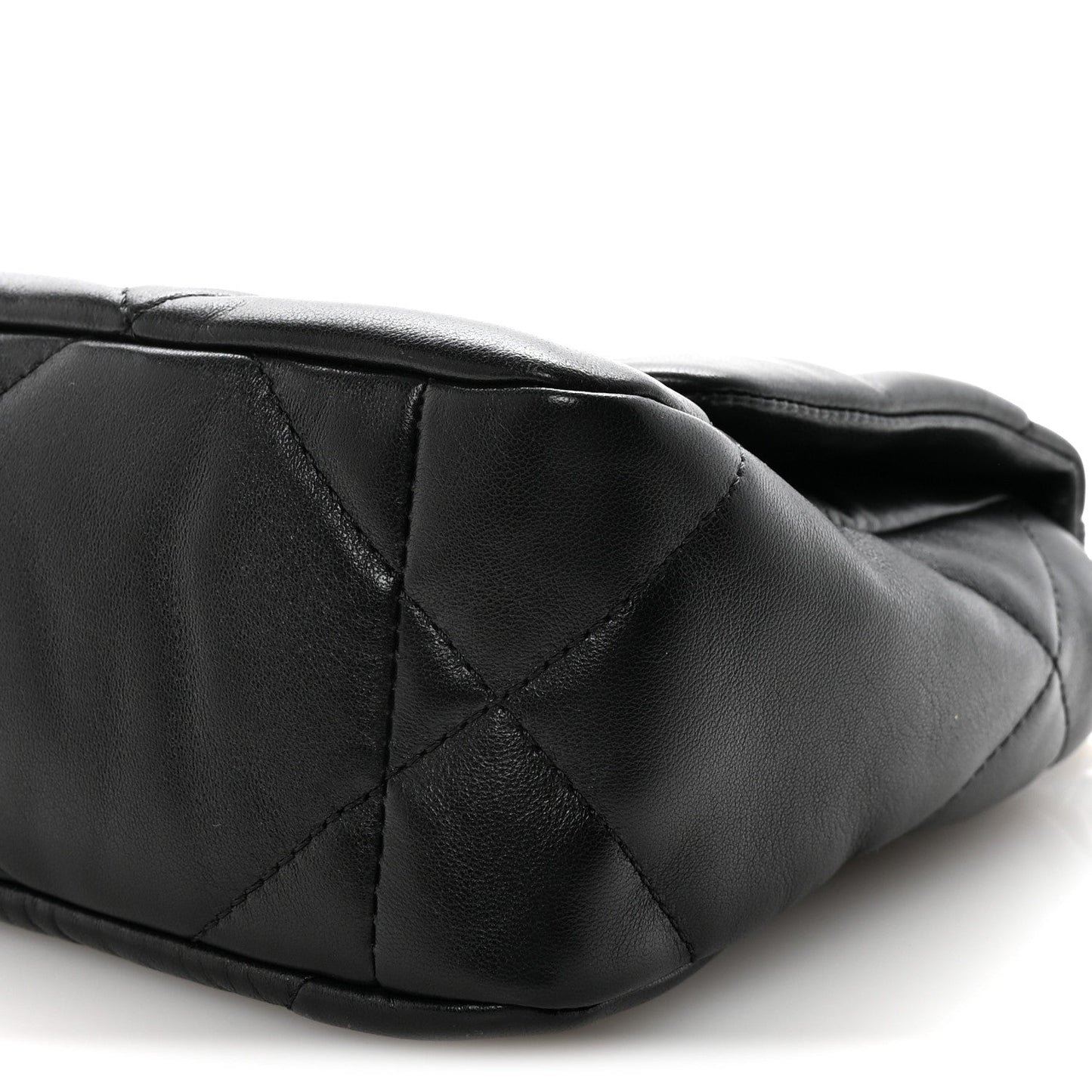 Lambskin Quilted Medium Chanel 19 Flap Black