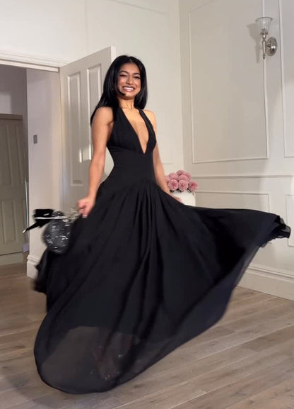 Sexy Halter Deep V Waist Solid Color Dress