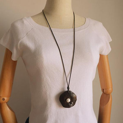 Ebony Wax Rope Women Frog Necklace
