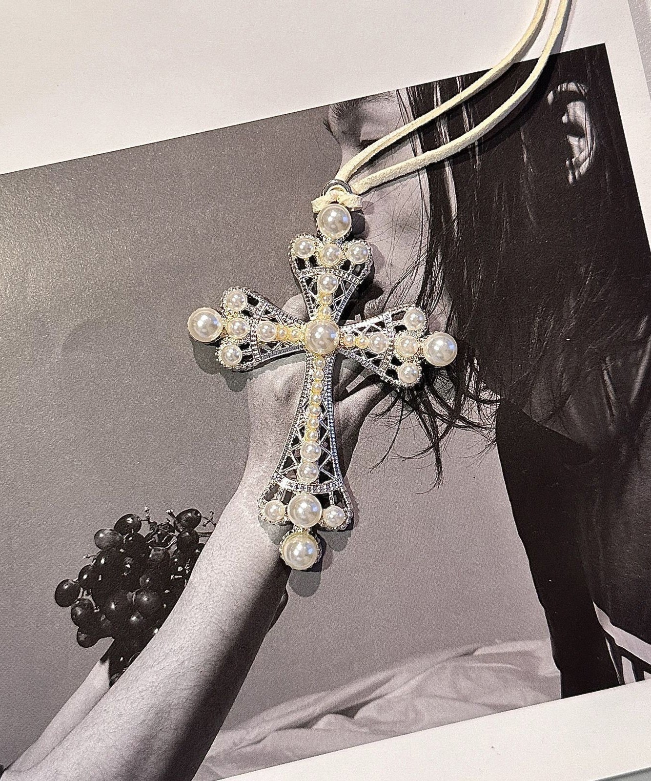 Fine Black Weave Metal Zircon Cross Pendant Necklace