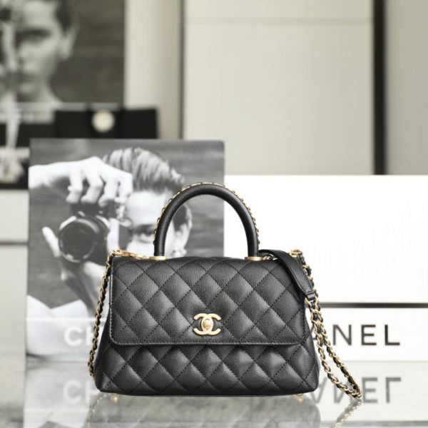 C hanel 𝗖𝗼𝗰𝗼𝗛𝗮𝗻𝗱𝗹𝗲