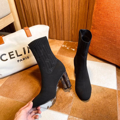 Premium LUV BOOTS 052